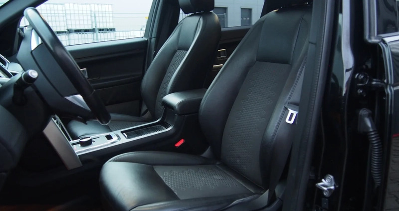 Land Rover Discovery Sport cena 127700 przebieg: 87000, rok produkcji 2019 z Ślesin małe 781